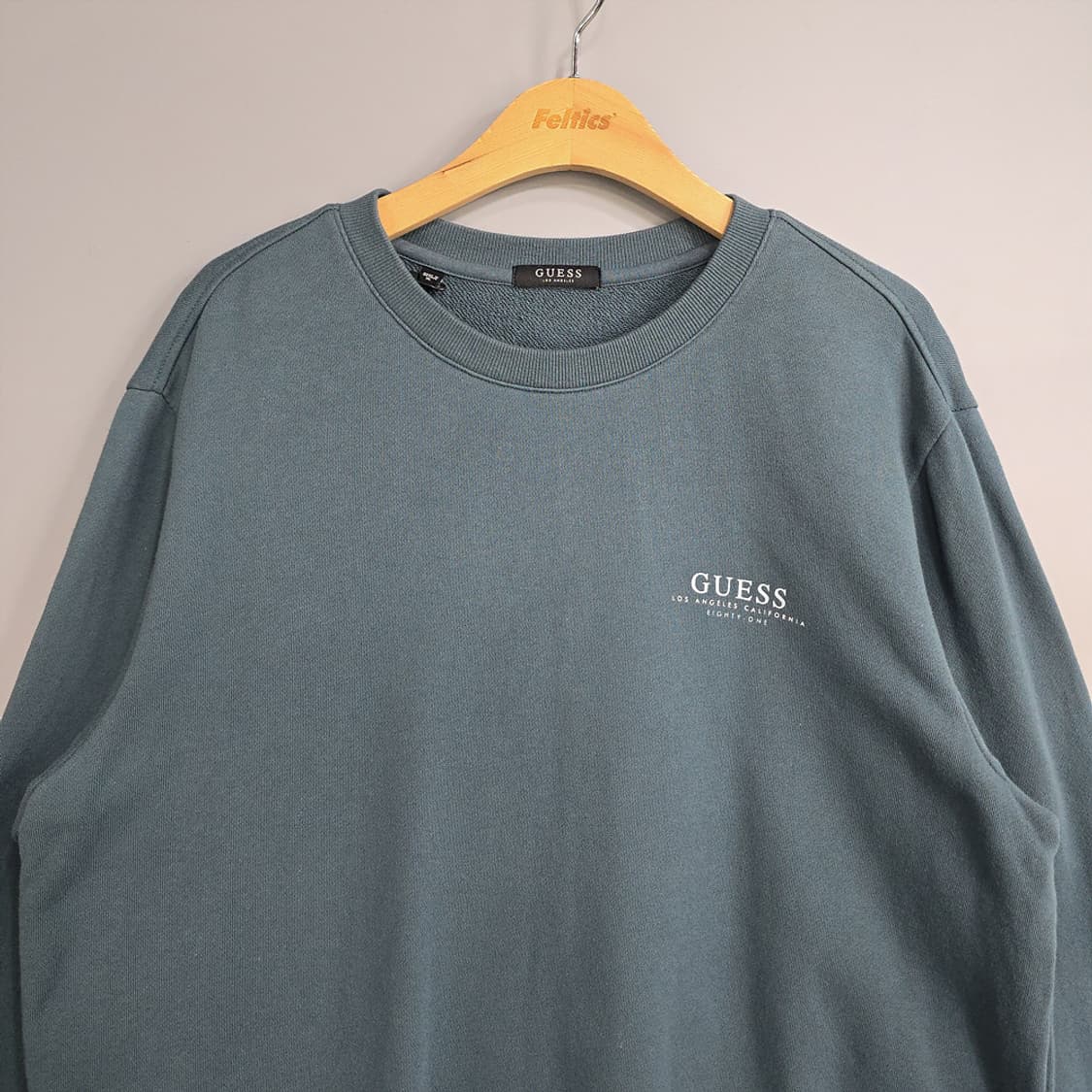 게스(Guess) 미니 로고 맨투맨 XL 상품이미지2