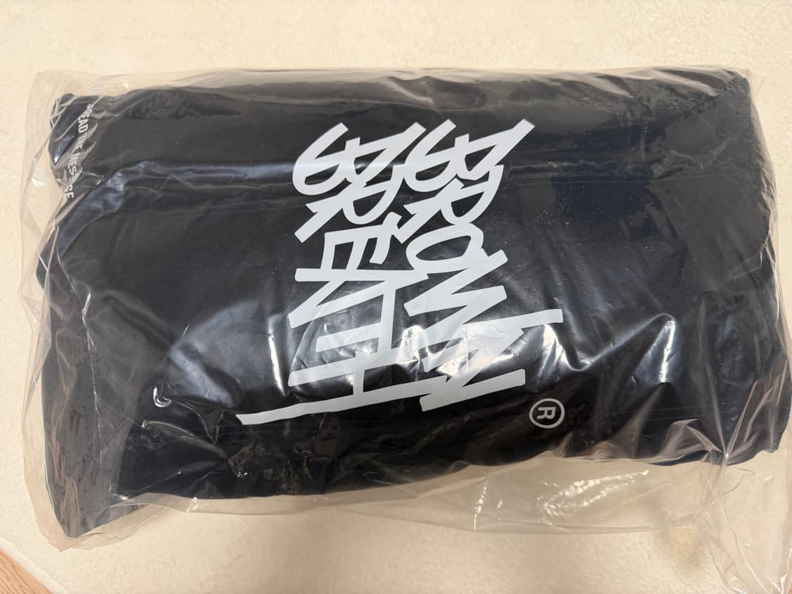 브라운브레스 W GLOSSY CROP DOWN PUFFER - BLACK 상품이미지4