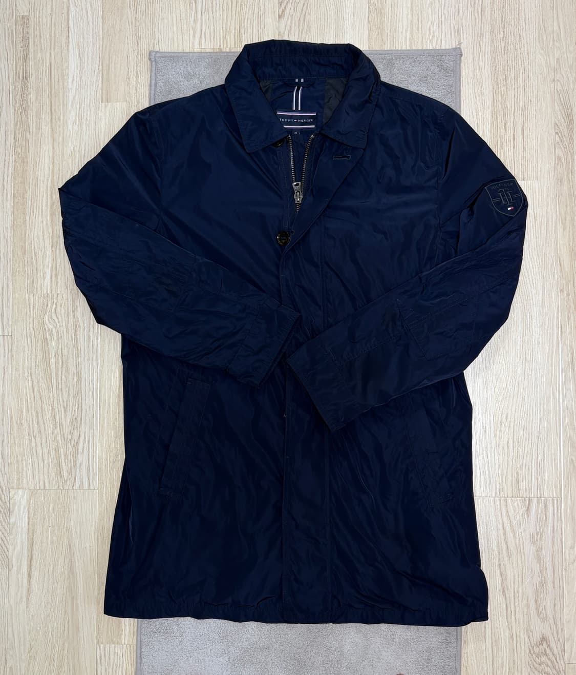 [S급] 간절기 봄 강추🌸 타미힐피거 네이비 나일론 자켓 XL 상품이미지3
