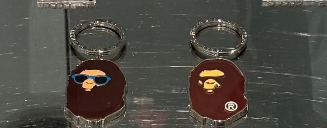 베이프 리조트 메탈 키체인 키링 (여름 한정) 상품이미지3