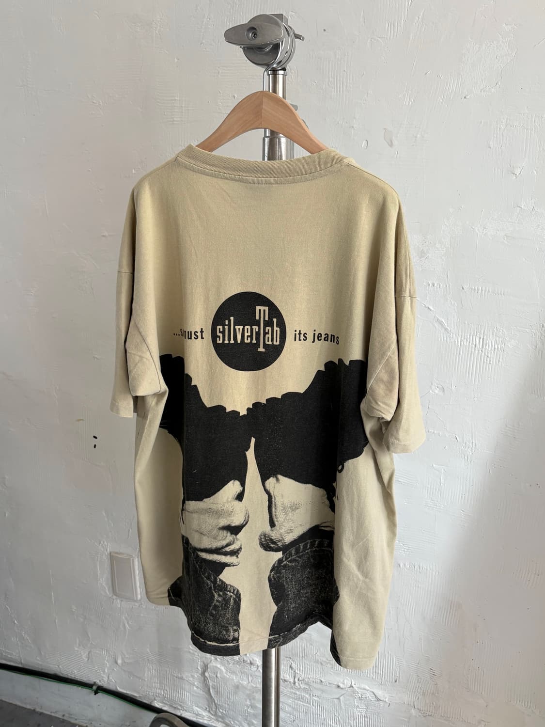 Levi’s 리바이스 90‘s 실버탭 바스키아 프린팅 반팔 티 상품이미지3