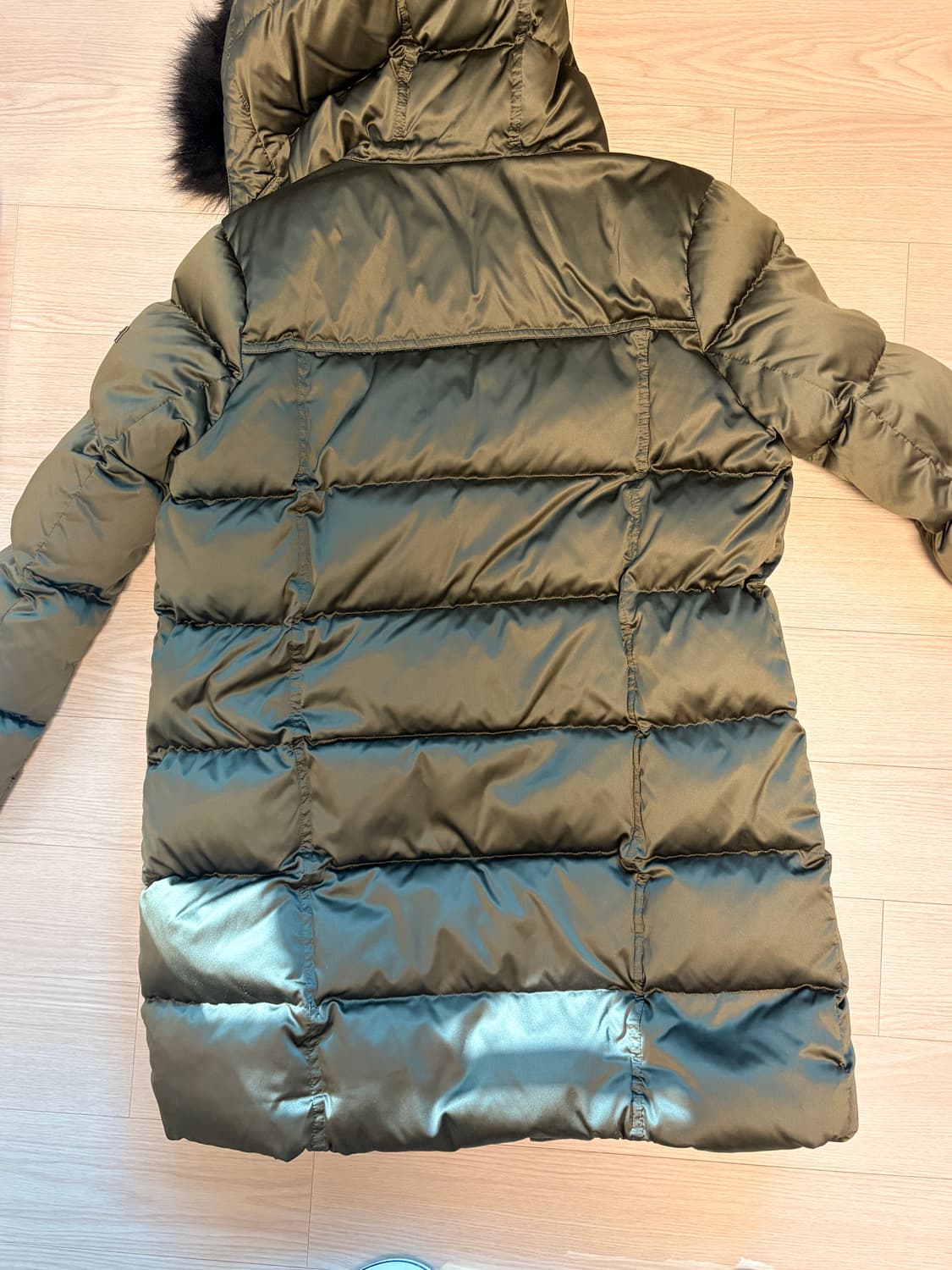 버버리 브릿 롱패딩 카키색 S 상품이미지3