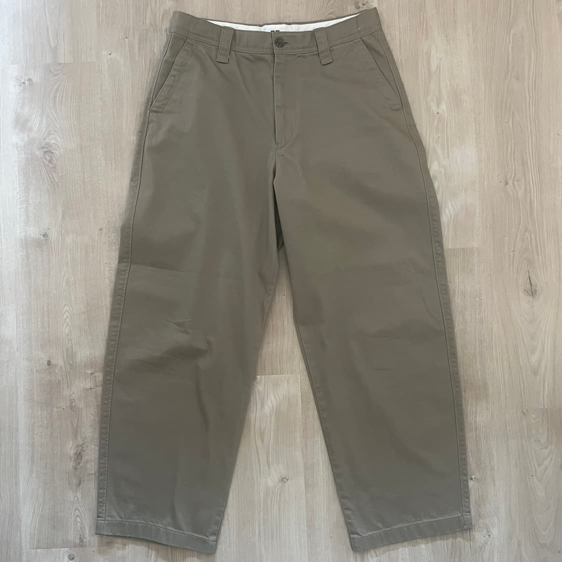 [UNIQLO] 유니클로 U 와이드핏 치노팬츠 82 상품이미지1