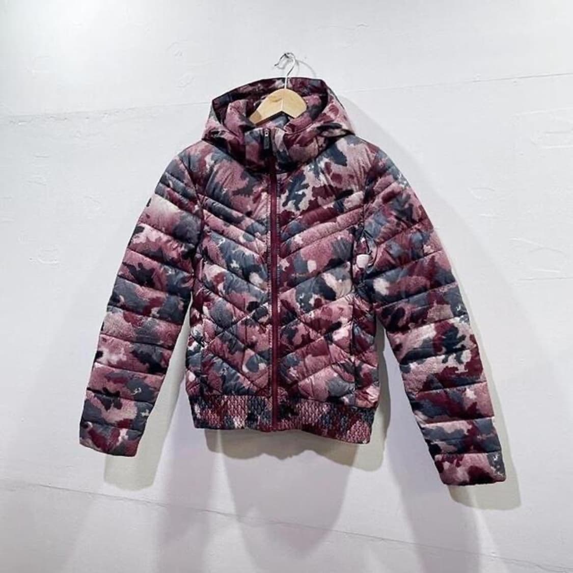 나이키 카모플라쥬 구스다운 패딩 (66)   상품이미지1