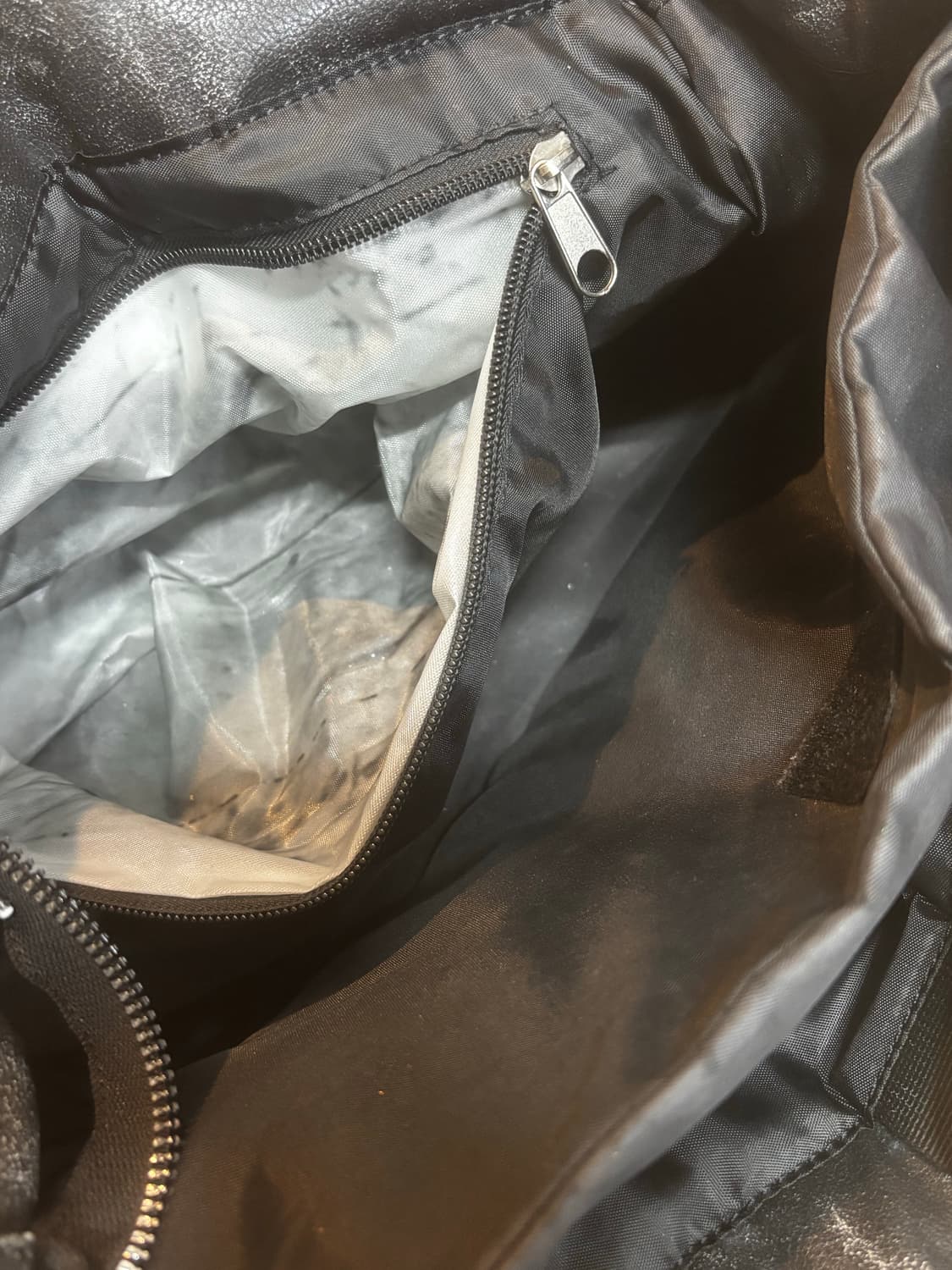 쿨사이드 옵더 필로우 트래블백 애쉬 블랙 상품이미지9