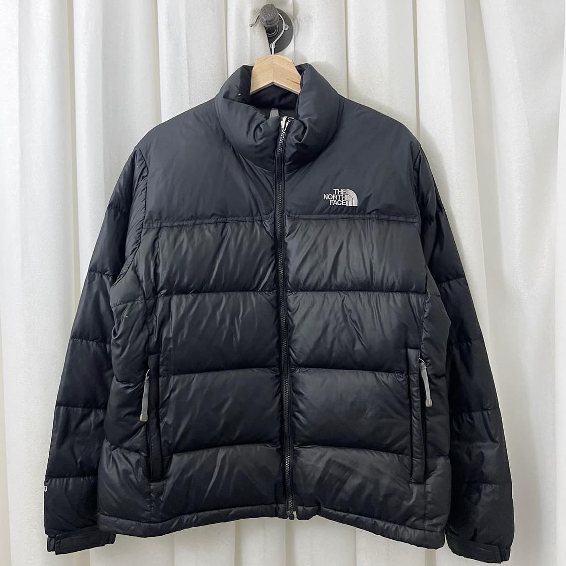 노스페이스 블랙 눕시 700 구스 다운 지켓 상품이미지1