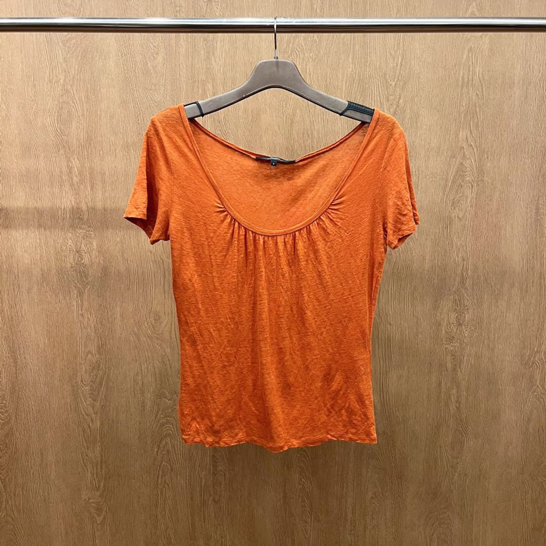 막스마라 코튼 반팔 티셔츠 와이드 라운드넥 셔링 비즈 디테일 오렌지 상품이미지2