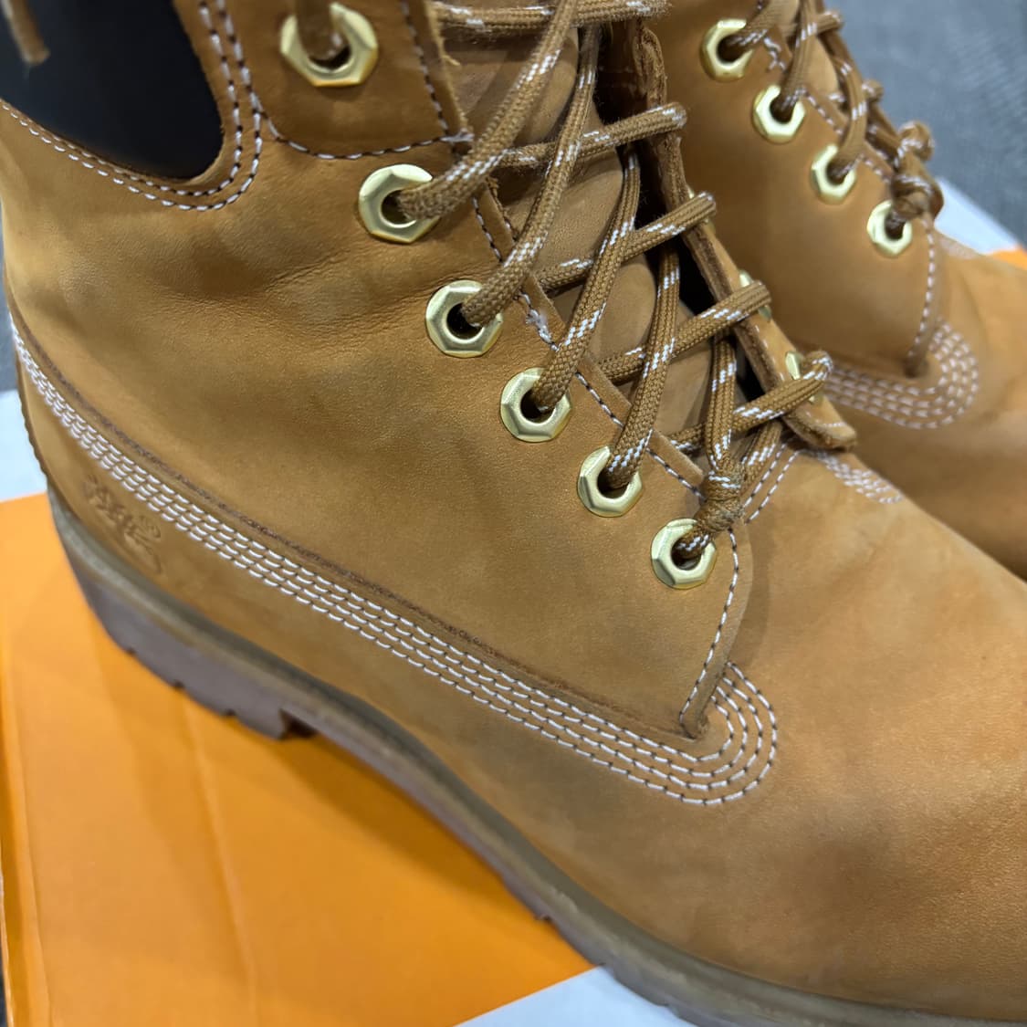 팀버랜드 6인치 부츠 위트 컬러 상품이미지2