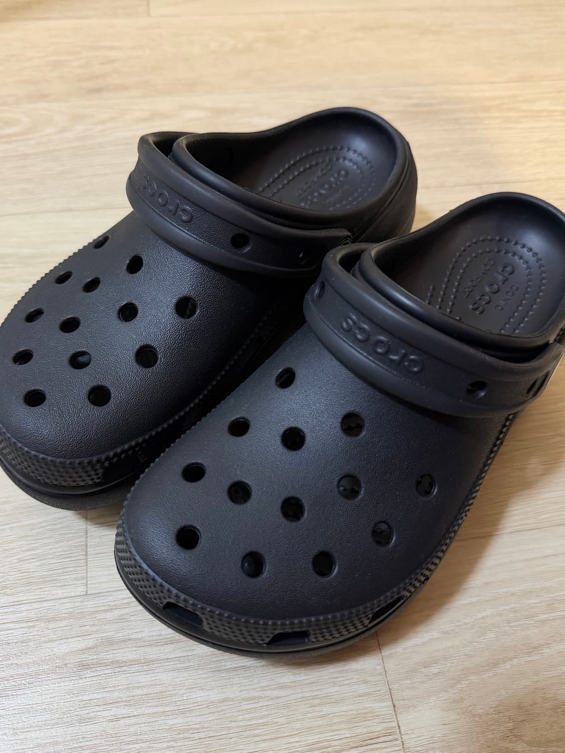 Crocs 상품이미지1