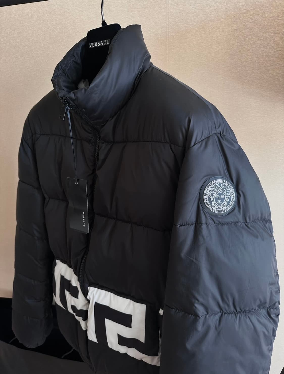 베르사체 컬렉션 한장판 패딩 리미티드에디션 상품이미지2