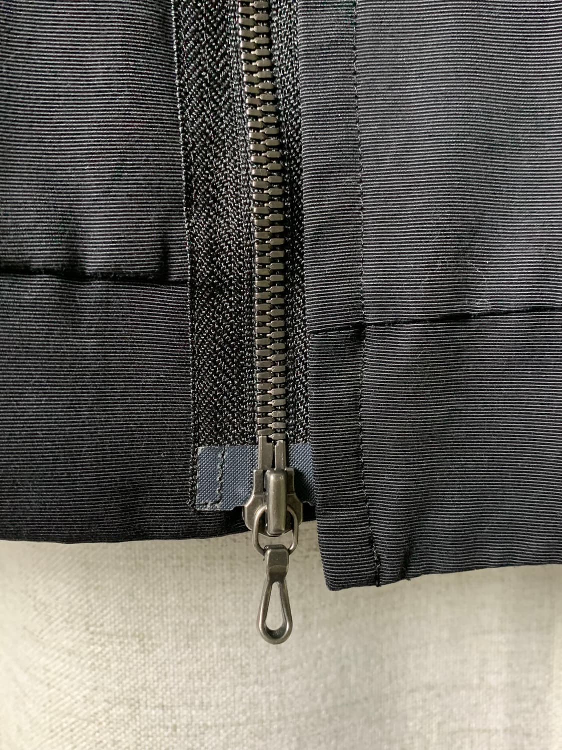 Julius 17ss 사선 하이넥 자켓 상품이미지6