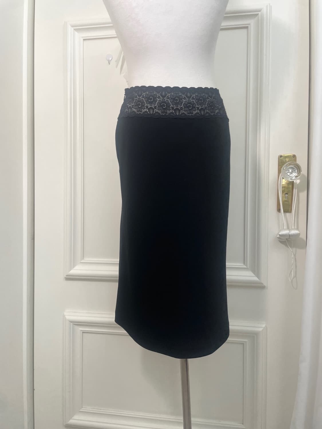 black waist lace midi span skirt 상품이미지4