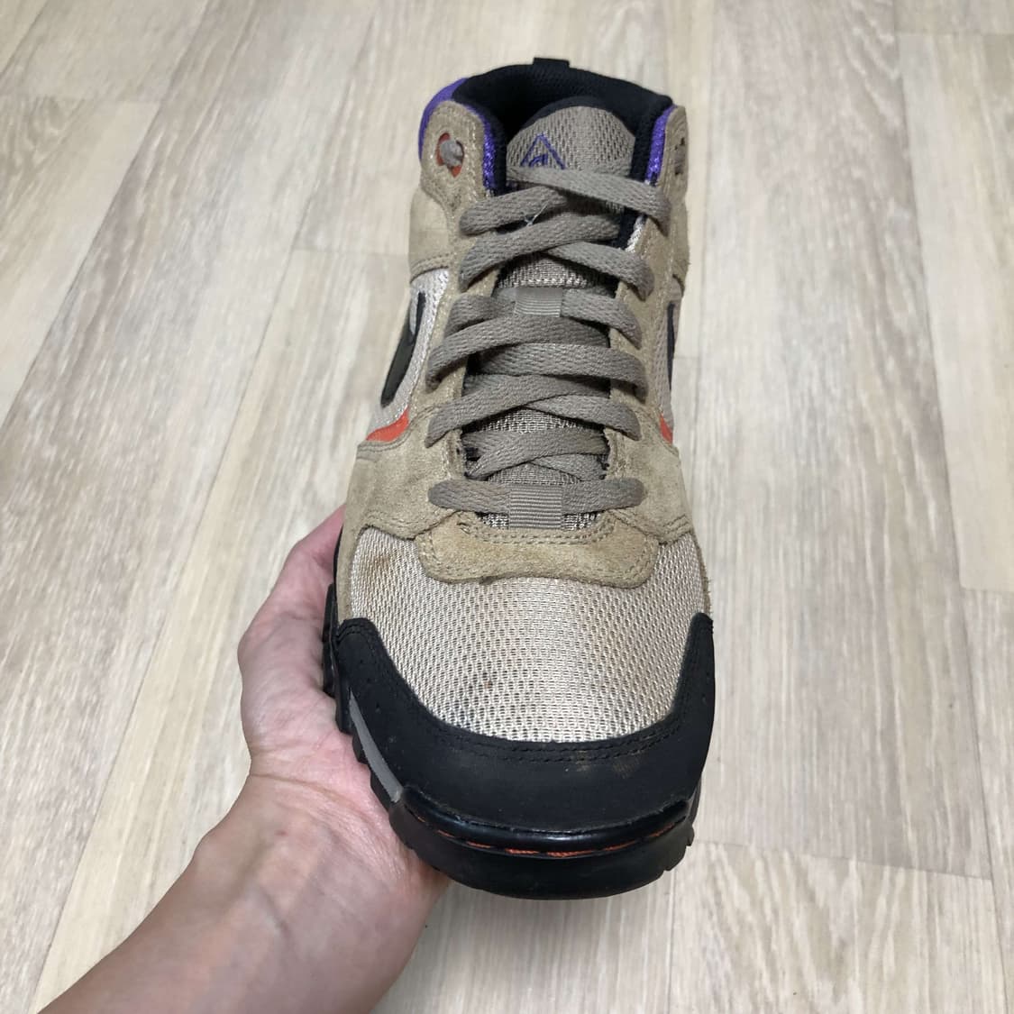 (260) 00's 나이키 NIKE ACG 파이로 클라스트 미드 베이지 상품이미지6