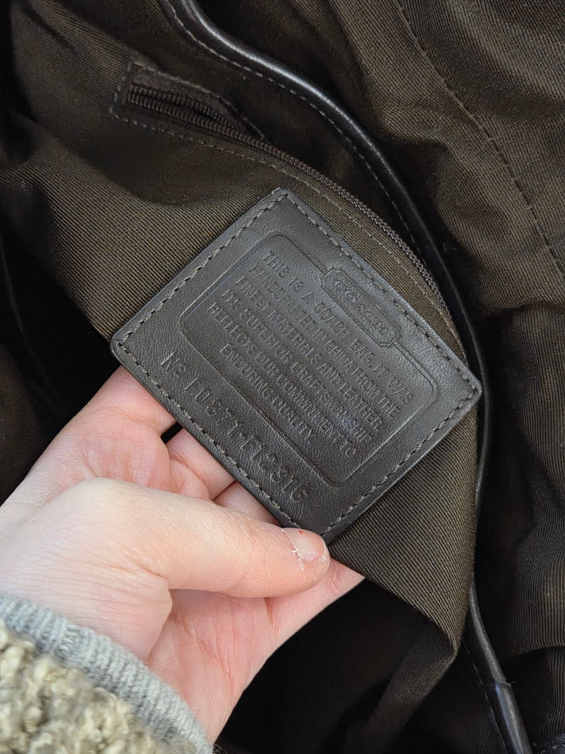 Coach 코치 시그니처 소호 숄더 백 상품이미지9