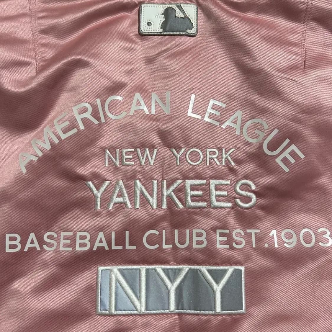 MLB 뉴욕양키즈 트와이스 봄버 블루종(85) 상품이미지7