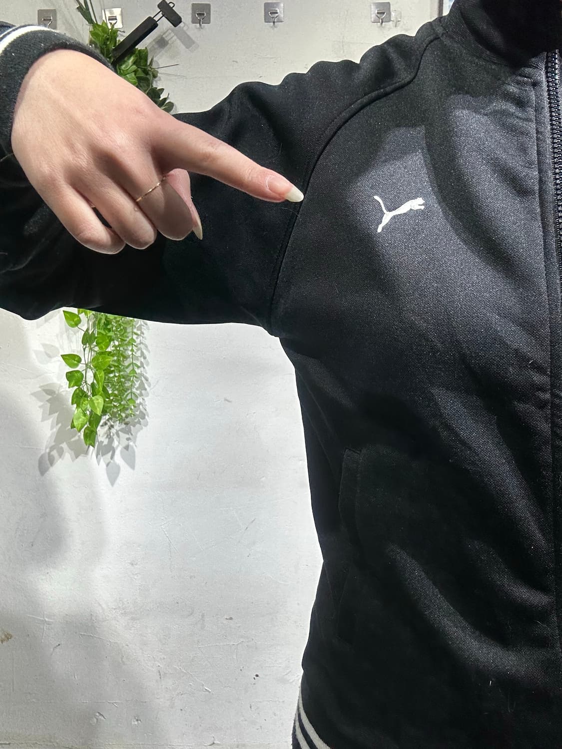 푸마 블랙 슬림핏 로고 트랙탑 져지 M 상품이미지4