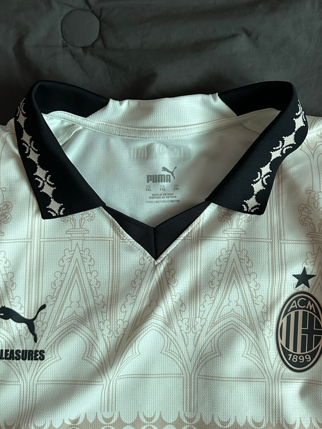 AC밀란 X 플레져스 지루 유니폼 상품이미지3