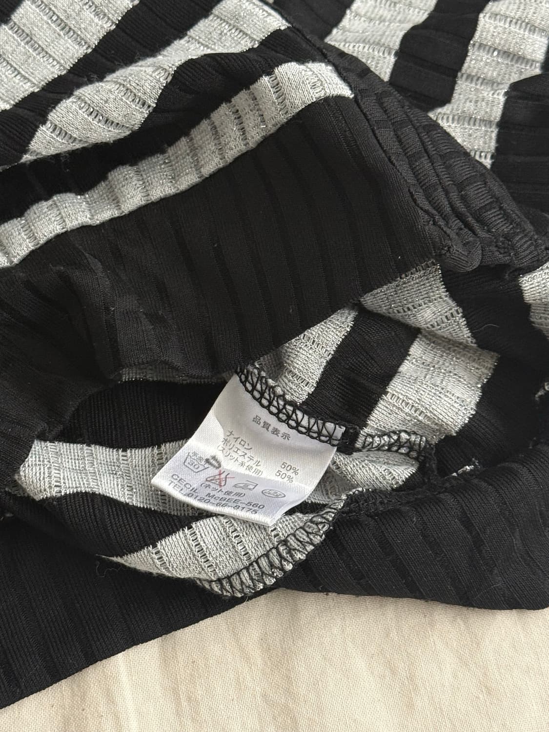 세실맥비 단가라 크롭 반팔 후드집업  상품이미지6