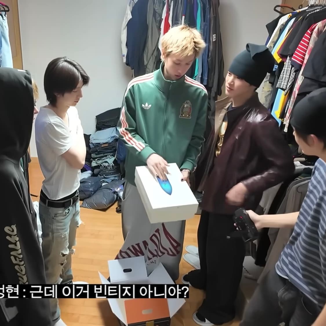 아디다스 fmf 베켄바우어 트랙탑 그린 옥사이드 상품이미지1