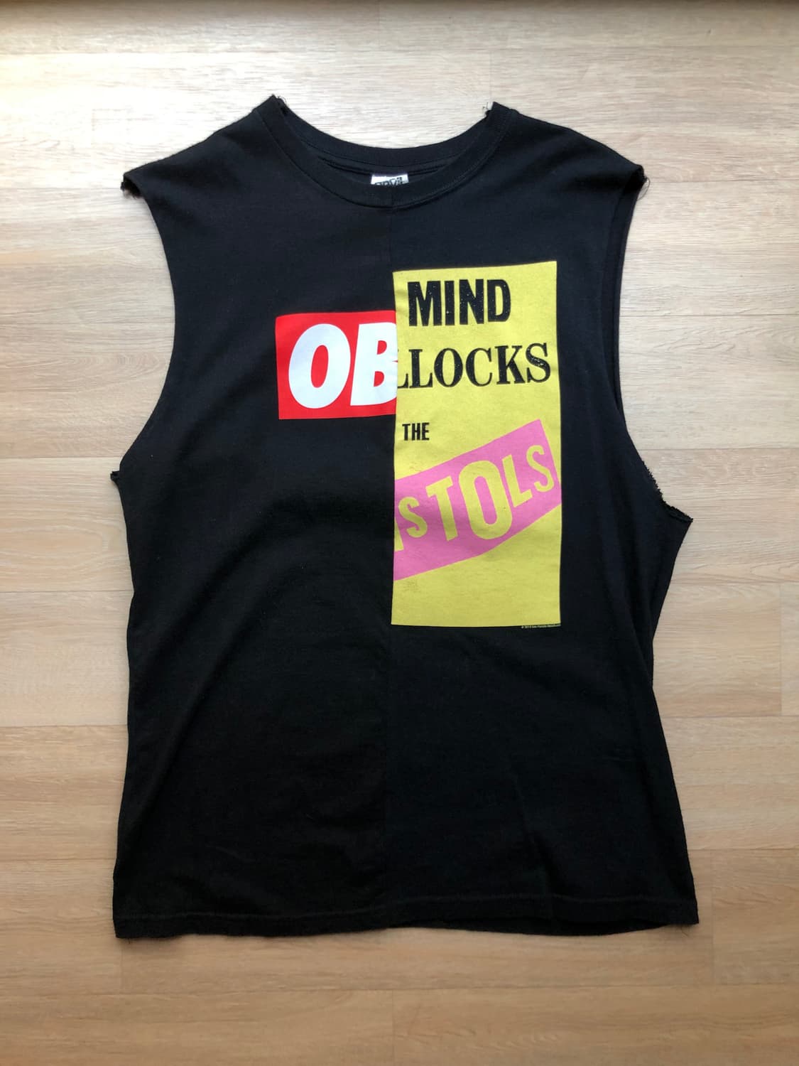 OBEY SEX PISTOLS 오베이 섹스피스톨즈 밴드티 상품이미지1