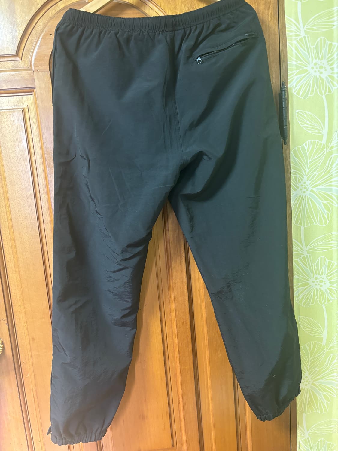 (M)슈프림 나일론 조거팬츠 블랙 상품이미지2