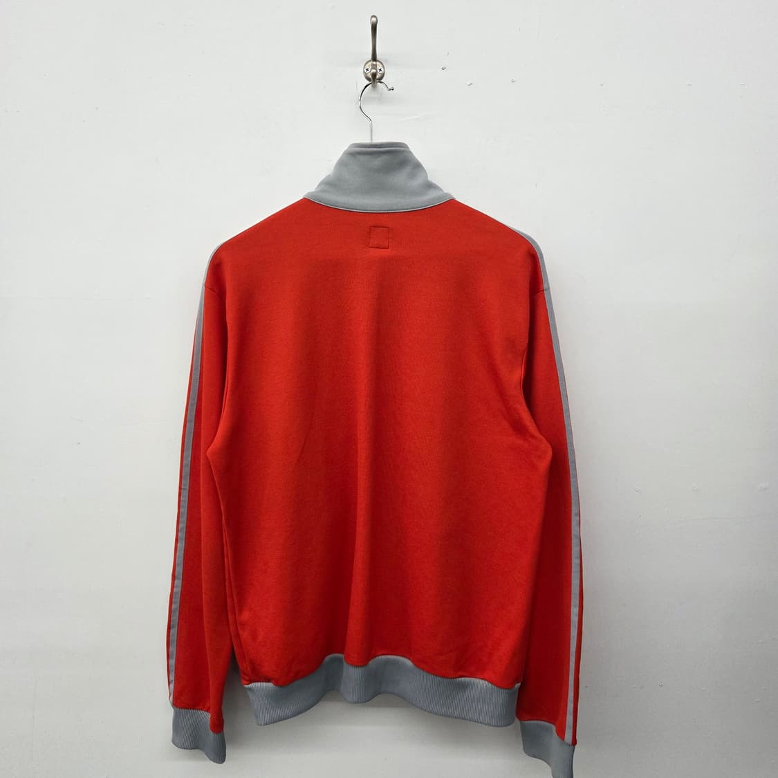 아디다스져지 오렌지 삼선 트랙탑 남L 상품이미지6