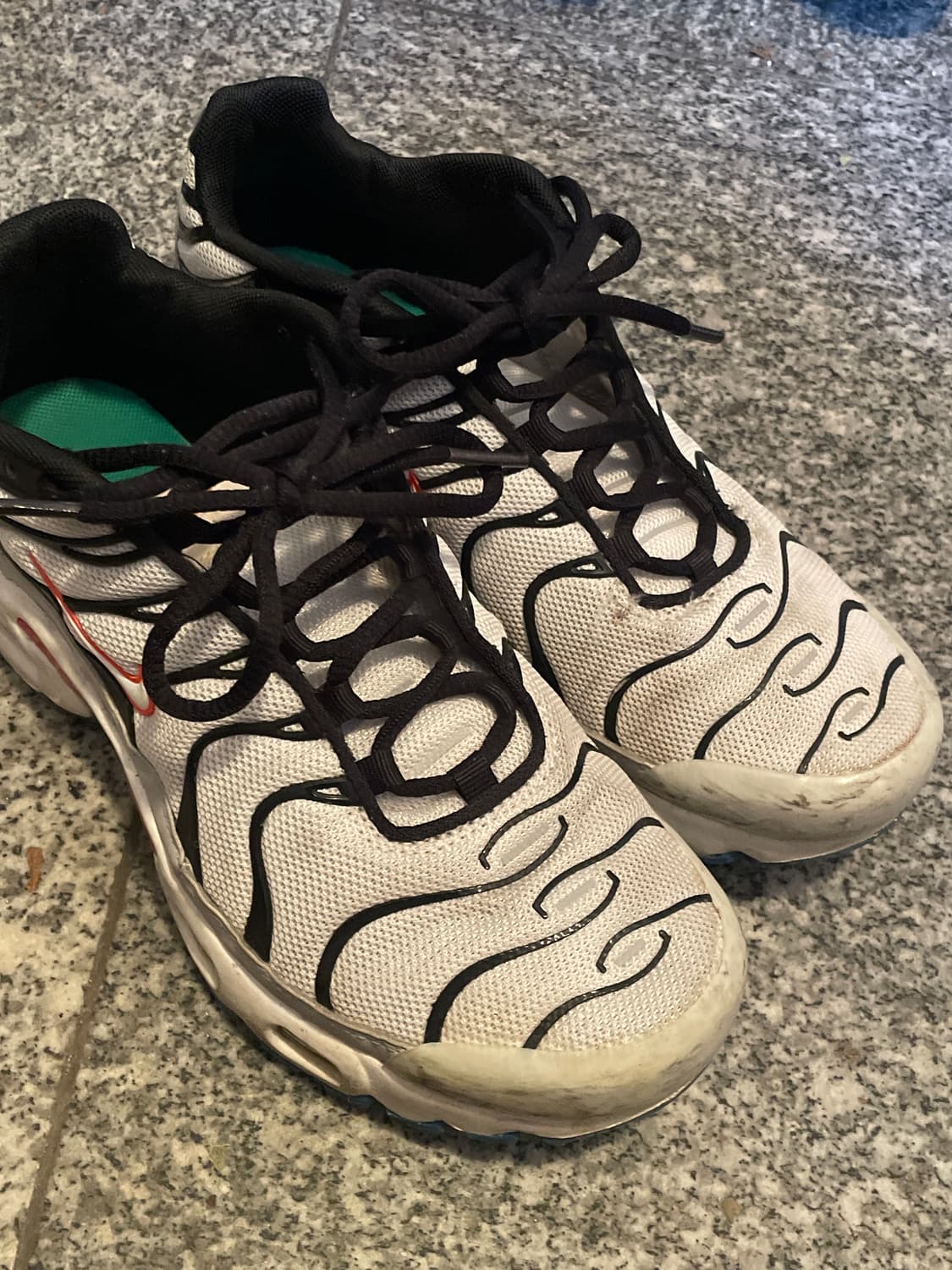 나이키 베이퍼맥스 플러스TN 235 상품이미지4