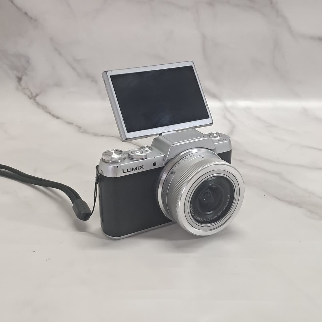 파나소닉 루믹스 Lumix GF8 / 12-32mm 렌즈 상품이미지1