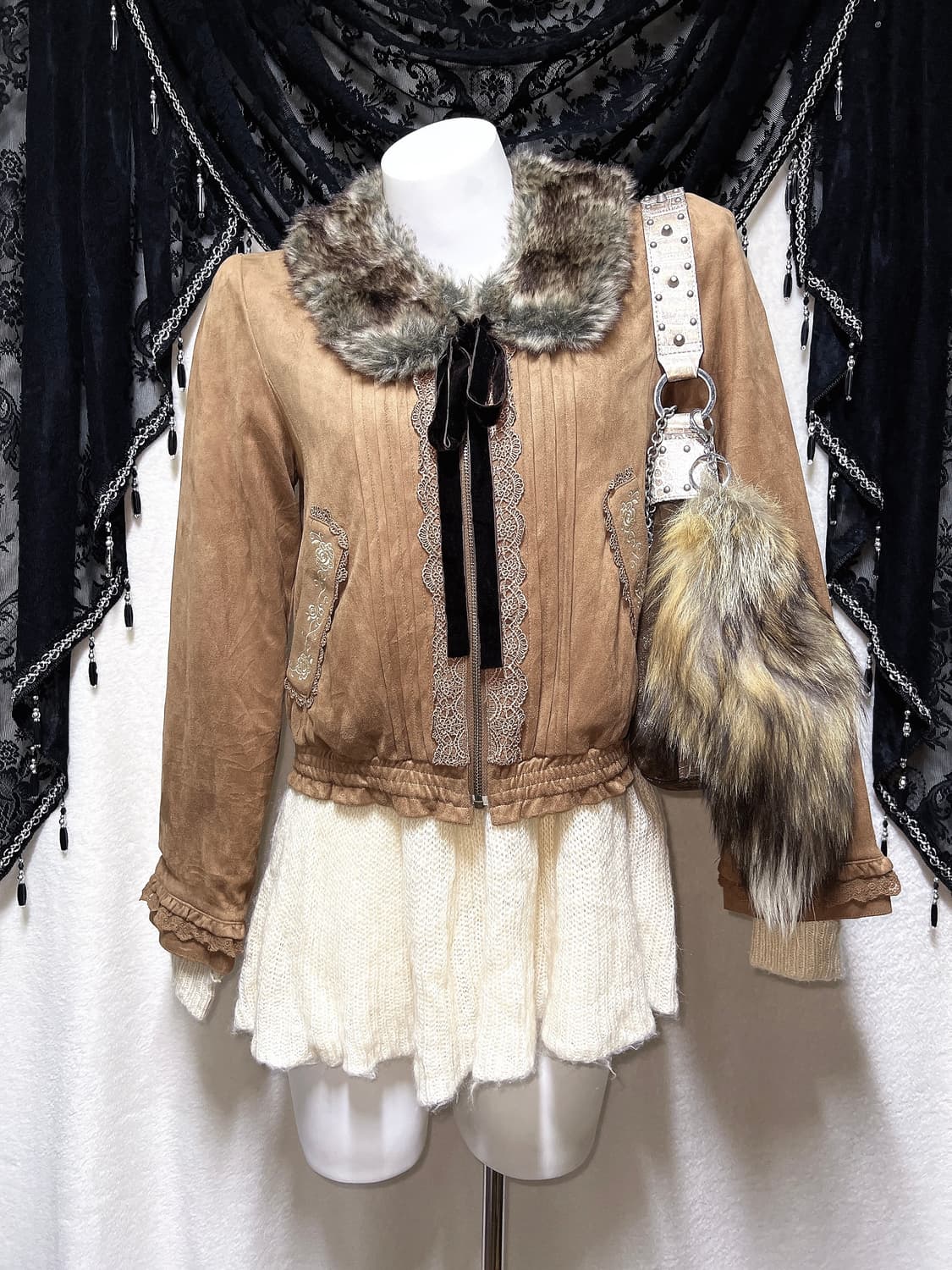 엑시즈팜 라떼갸루 로걀 브라운 레이스프릴 스웨이드 자켓 엔틱 하치 모리 상품이미지1