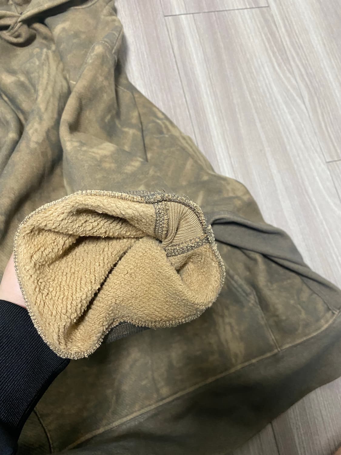 Yeezy 이지 시즌3 리프카모 후드티 상품이미지2