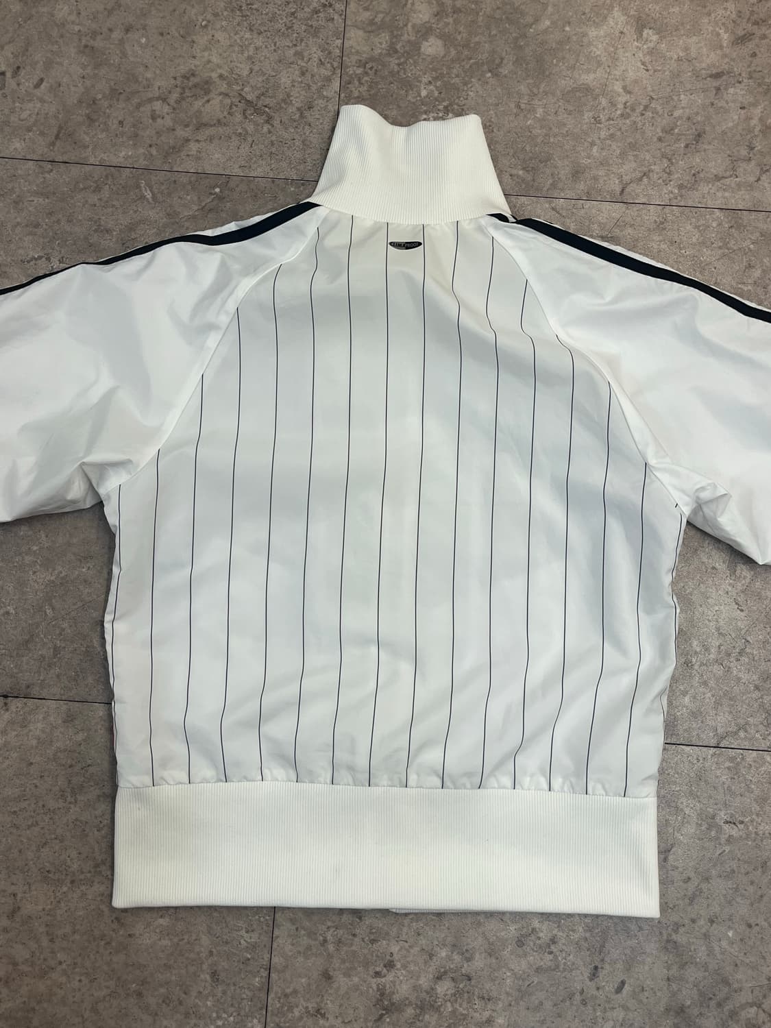 아디다스 스트라이프 트랙탑 바람막이 화이트 S #csz3390  상품이미지7