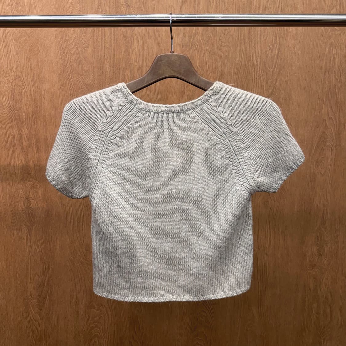 막스마라 위켄드 반팔 라운드넥 니트 골지 마감 심플 디테일 그레이 상품이미지3