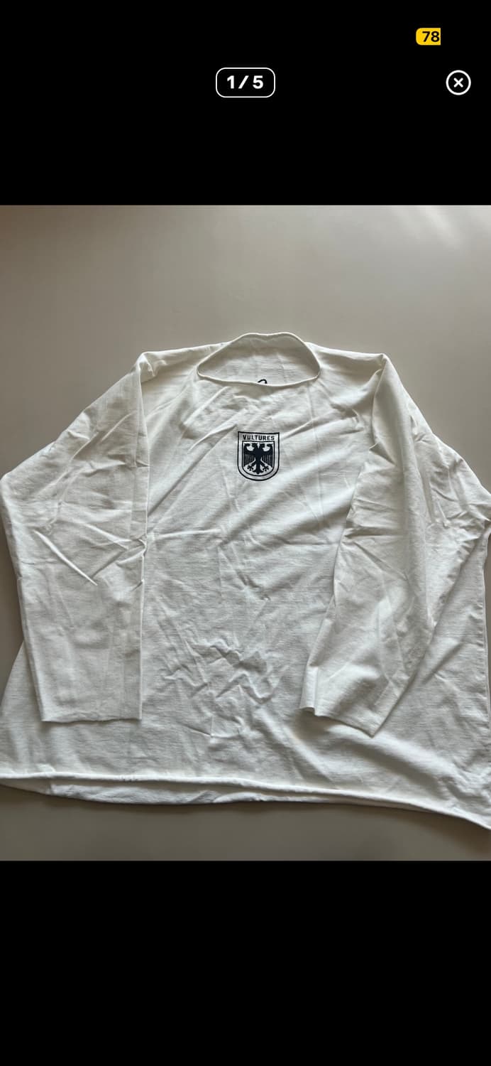 이지 벌처스 롱슬리브 티셔츠 화이트  상품이미지3