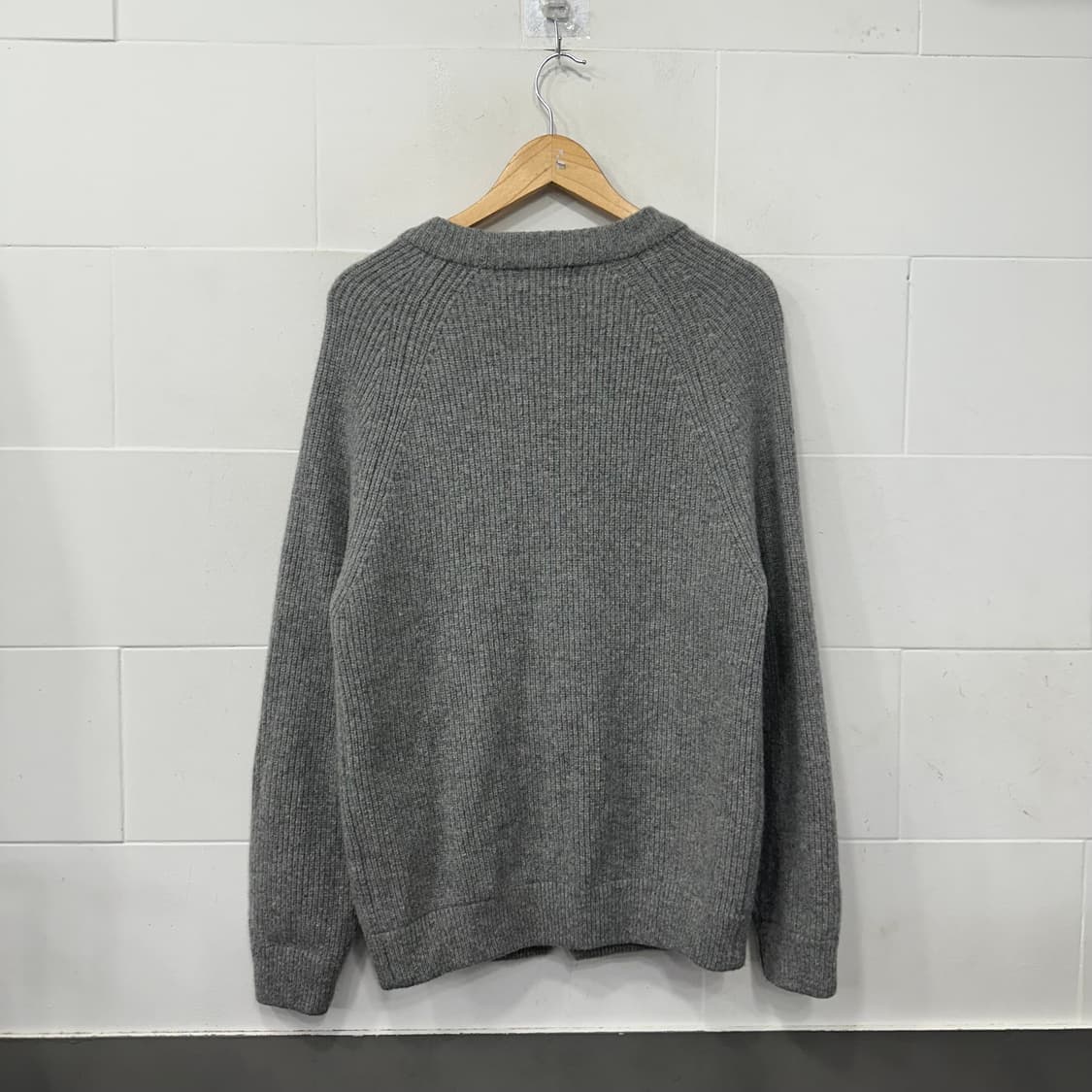 부기 홀리데이 울 가디건 상품이미지5