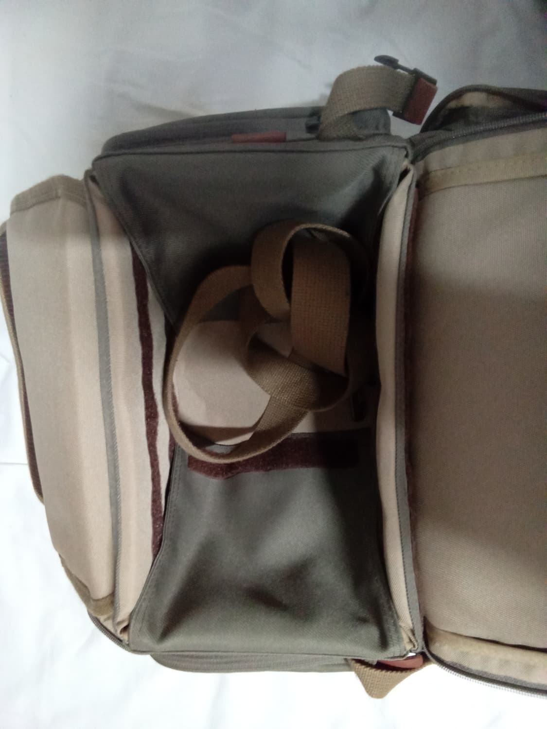 멘케레스 블랙 시그널 카메라 백팩 상품이미지4