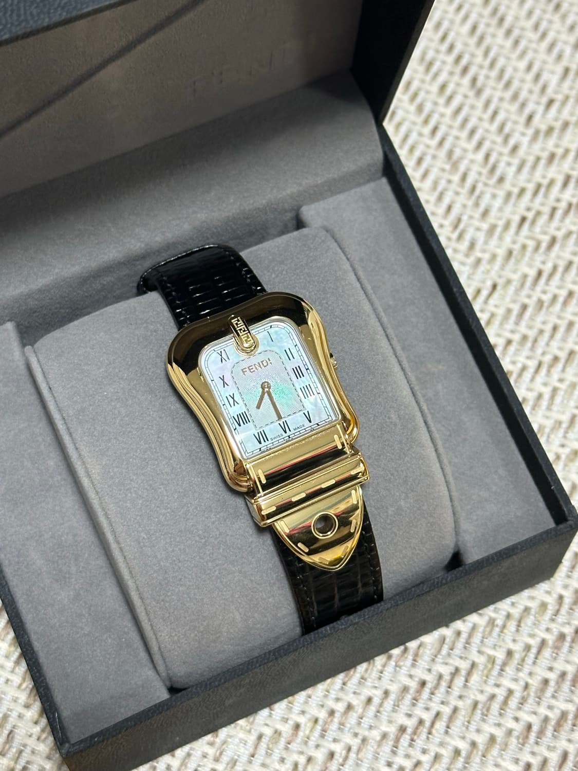 Fendi 펜디 비백 스틸 3800G 마더오브펄 여성시계 상품이미지1