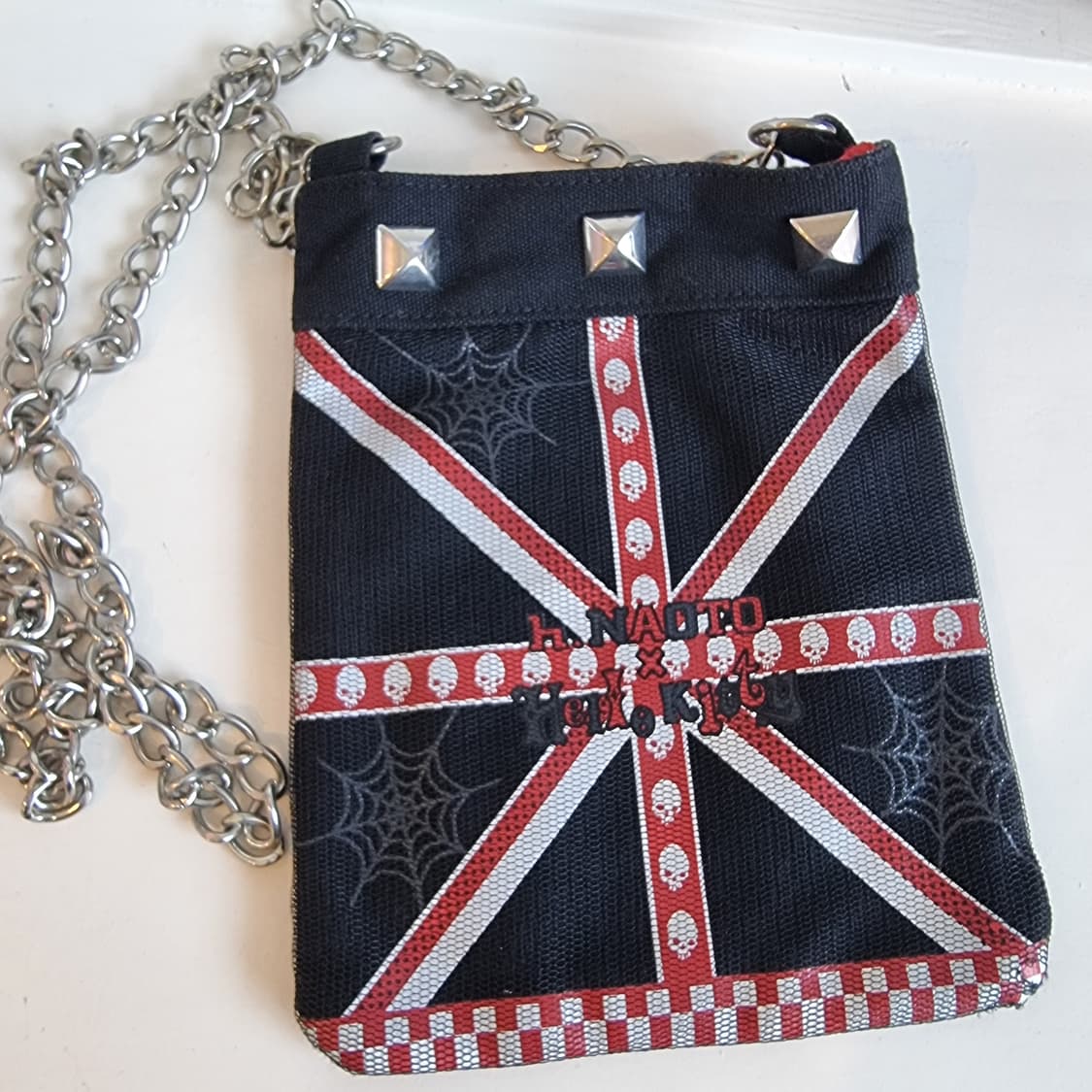 헬로키티 콜라보 빈티지 락 체인 미니백 상품이미지3