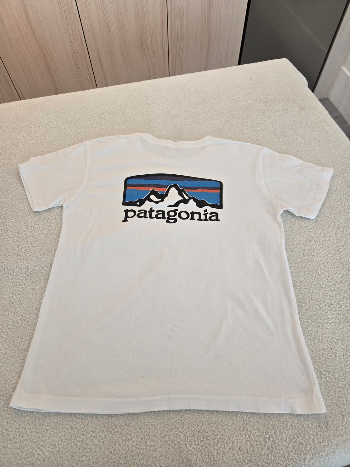 파타고니아 흰색 반팔 티셔츠 S 상품이미지5
