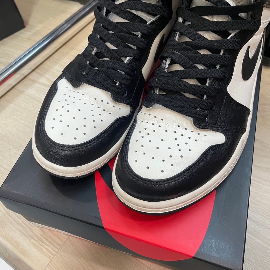 나이키 조던1 하이 다크모카 260mm 상품이미지2