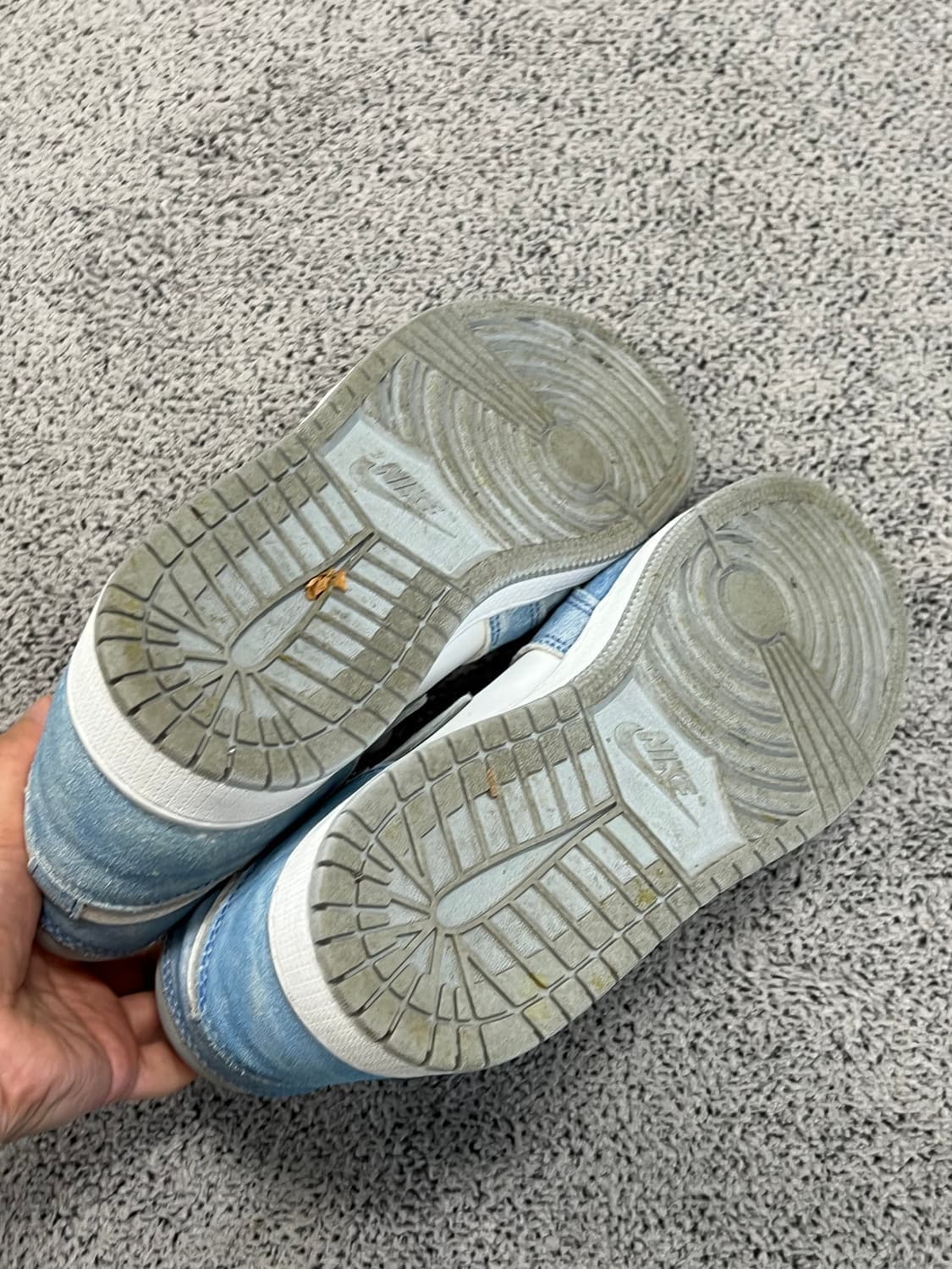 (240) 조던 GS 1 레트로 하이 OG 하이퍼 로얄 상품이미지5