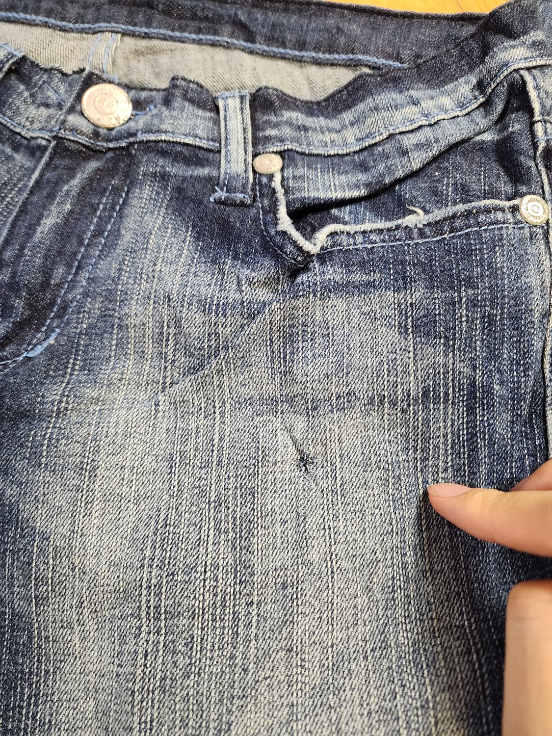 Rock&Republic Y2k 큐빅 나팔바지 부츠컷 데님팬츠 상품이미지9