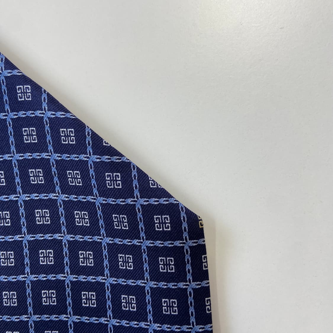 지방시 신형라벨 모노그램 정품 명품넥타이 (GIVENCHY) 상품이미지7