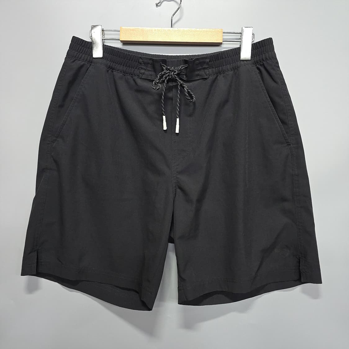 데상트(descente) 비치 밴딩 숏팬츠 수영복 블랙 95 상품이미지1