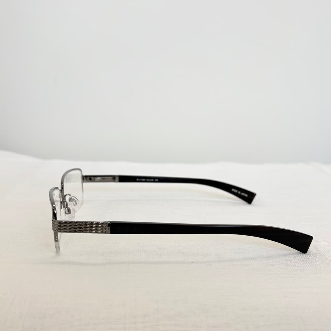 BJT 실버 우드 반무테 안경 상품이미지3