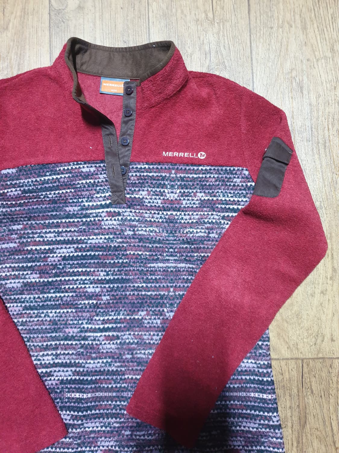 머렐 아웃도어 반집업 90 사이즈입니다 상품이미지3