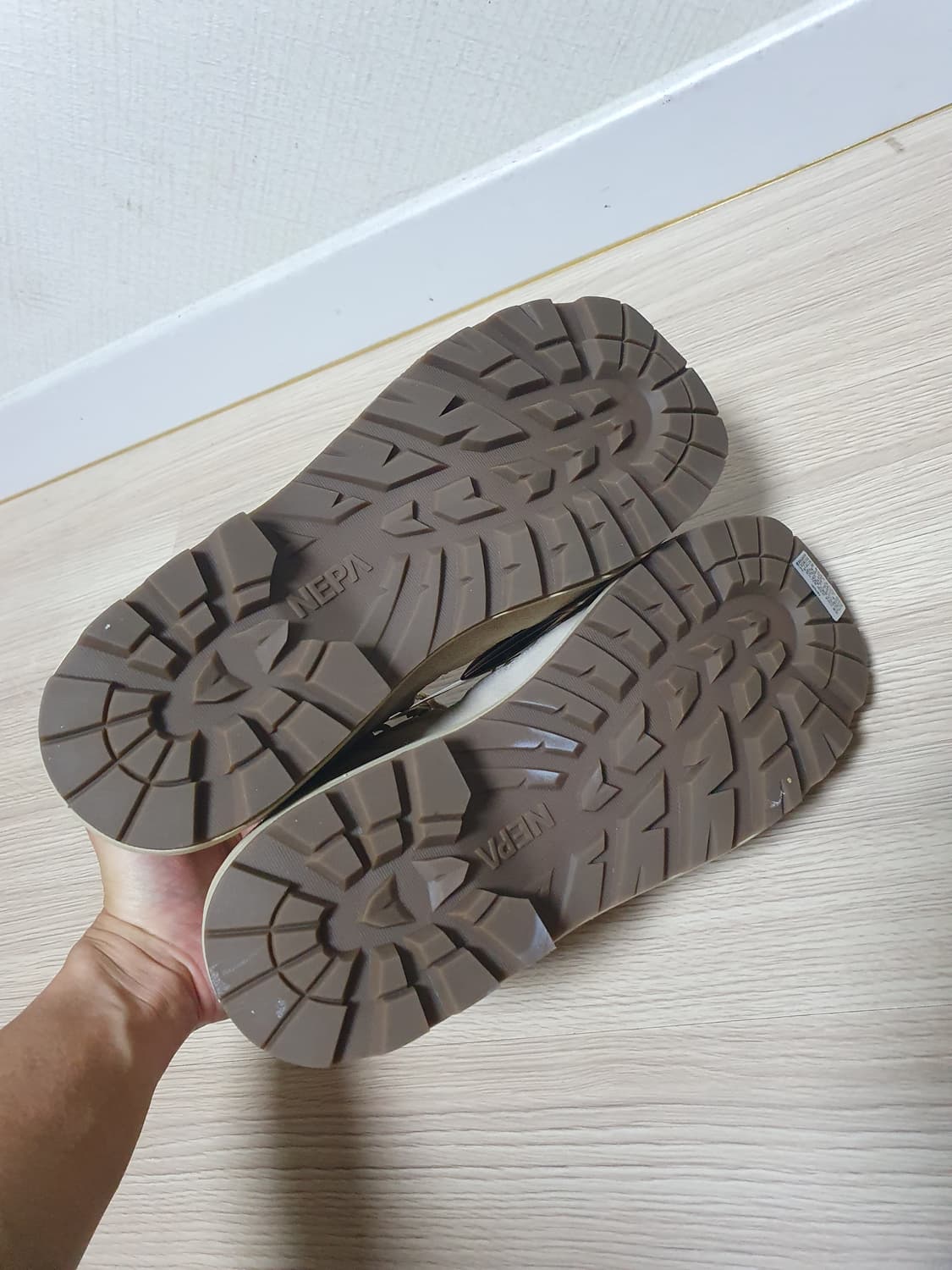 네파 칸타레 등산화 260 상품이미지6