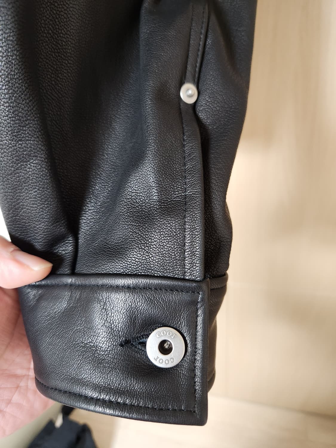 쿠어 램스킨 트러커 블랙 xl 상품이미지5