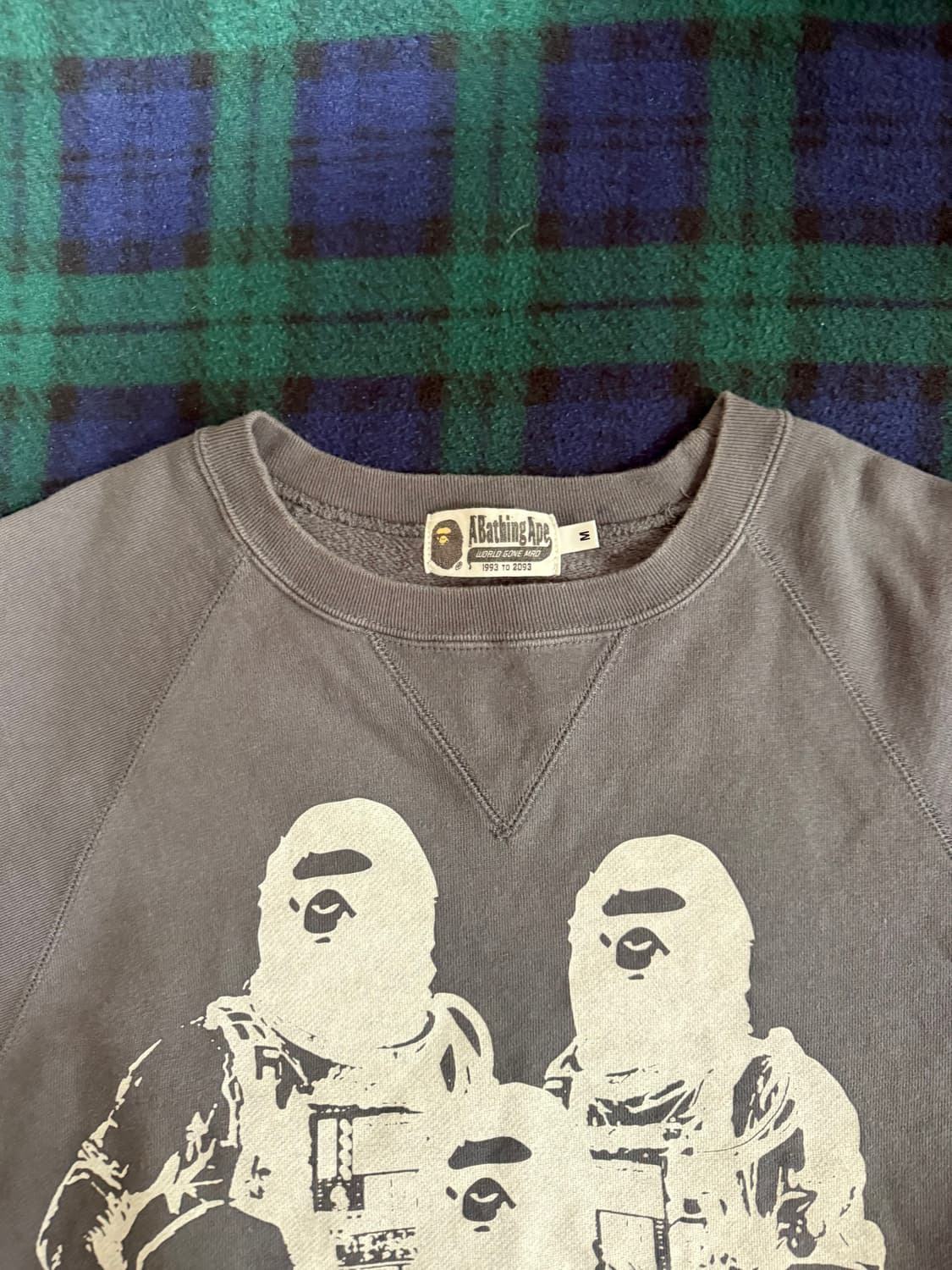 베이프 맨투맨 M 차콜 상품이미지5