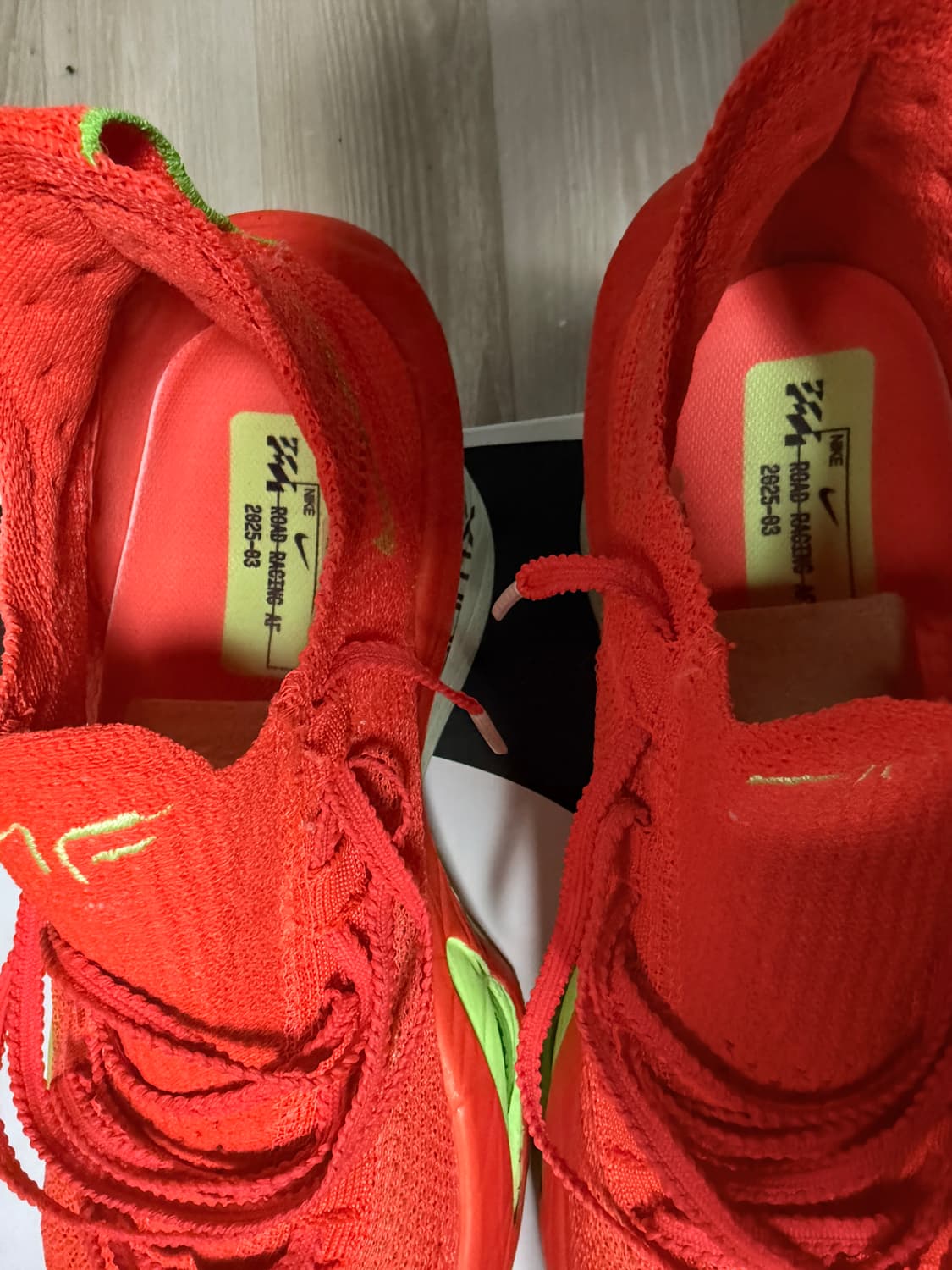 나이키 줌 알파플라이 넥스트3% 260사이즈 상품이미지6