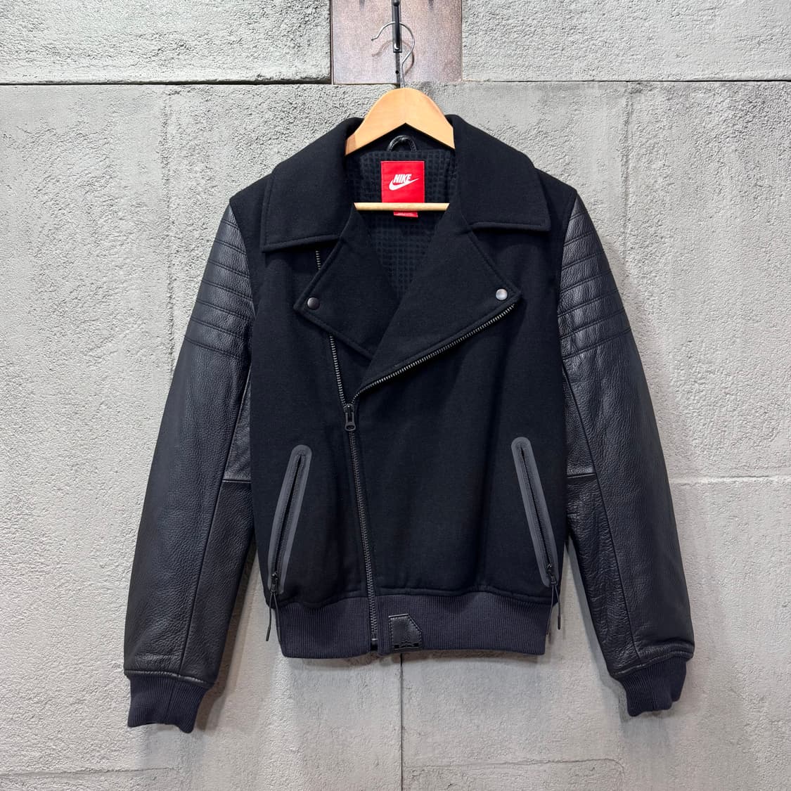 나이키 르브론제임스 바이크타입 바시티 자켓 (S)   상품이미지1